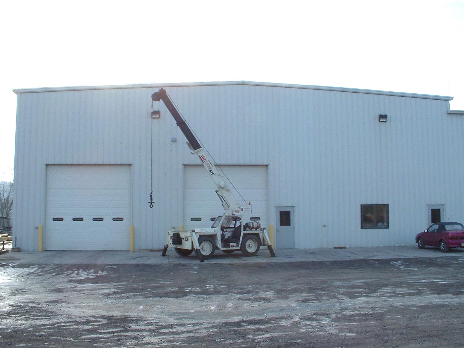 8.5 Ton Carry Deck Crane Zartman Construction, Inc.