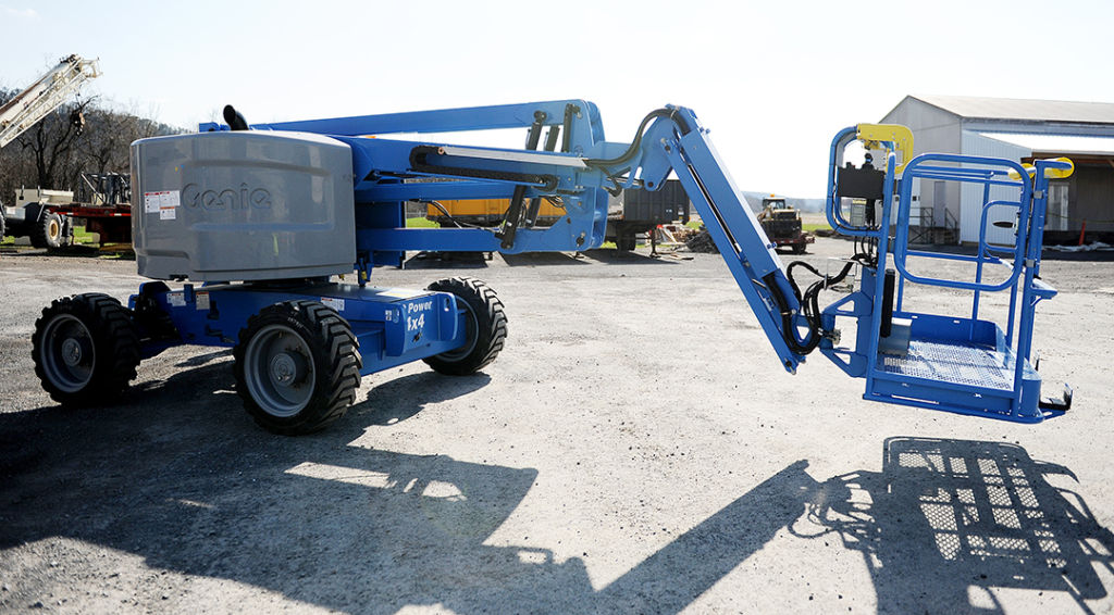 Genie S-45 Telescopic Boom Lift Rental
