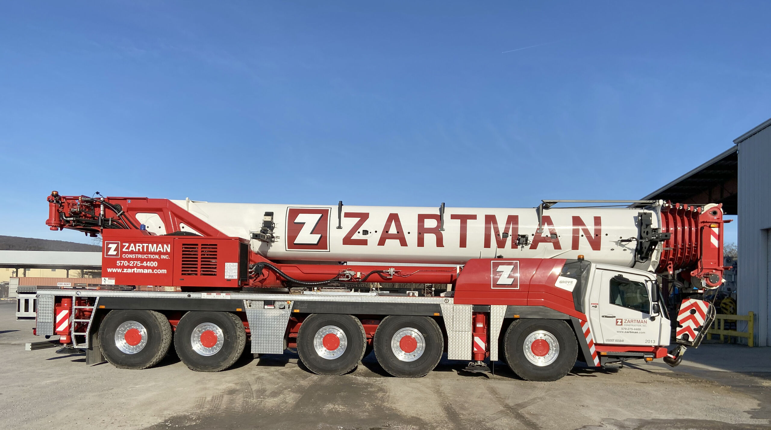 Zartman increases capacity with 300 ton crane Zartman Construction, Inc.